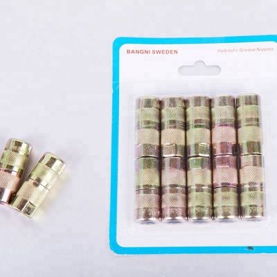 L'appareil de raccordement/adaptateur pour le pistolet à graisseur Silver B60 pour le raccordement à graisseur durable