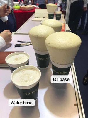 Couche de résine imperméable au gel à base d'eau à base de mousse de polyuréthane