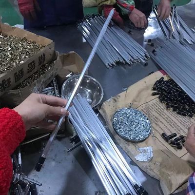 Emballageurs de format gris en aluminium 13*450 mm A45 Emballageurs imperméables pour l'entretien des bâtiments
