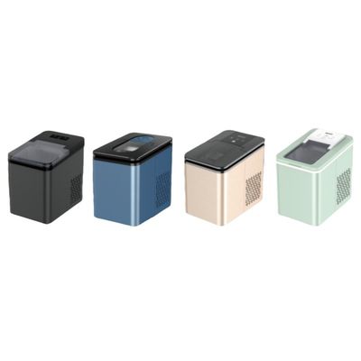 Personnalisation 1.8L Capacité d'eau Fonctionnement silencieux Voiture extérieure DC Ice Maker Bullet Ice