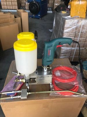 Pompes d'injection de coulée à haute pression pour revêtement de bâtiments en acier et double injection